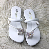 Stylo Women’s Butterfly Toe-Ring Flat