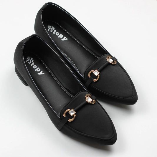 Pointed-Toe Comfortable Slip-On Court Shoes