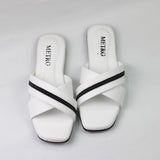 Women’s Crossover Strap Flat Sandals with Zipper Detail – Chic Casual Slip-Ons