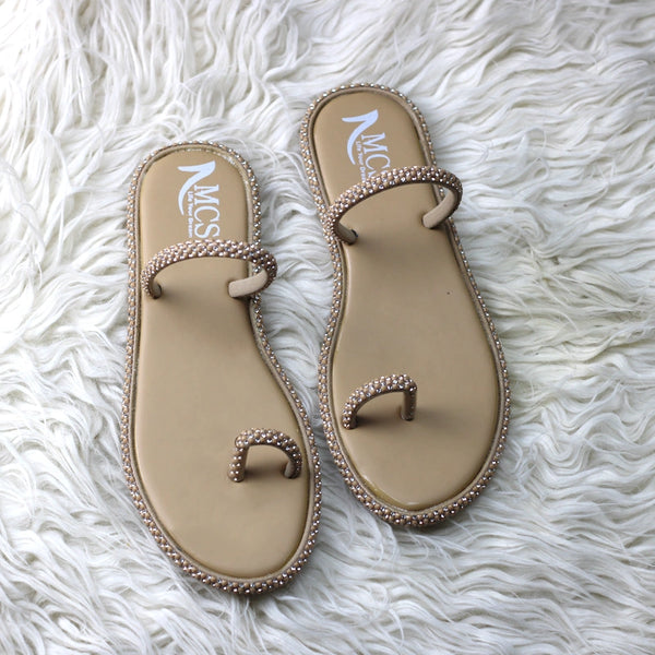 White Pearl Embellished Toe-Ring Flats – Elegant Summer Collection