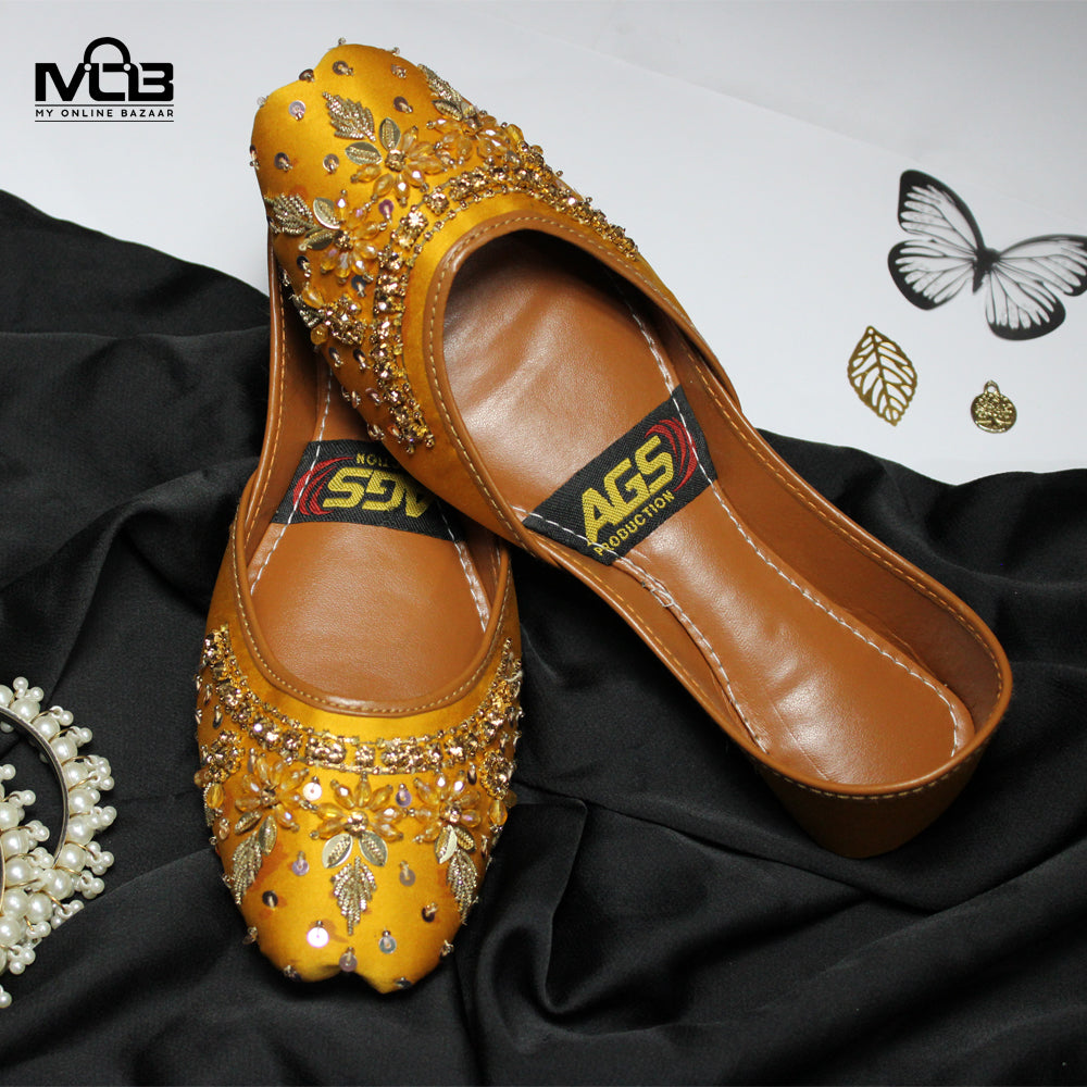 Nafasat (The Premium Khussa)