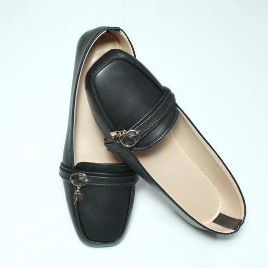 Lock Key Buckle Loafers