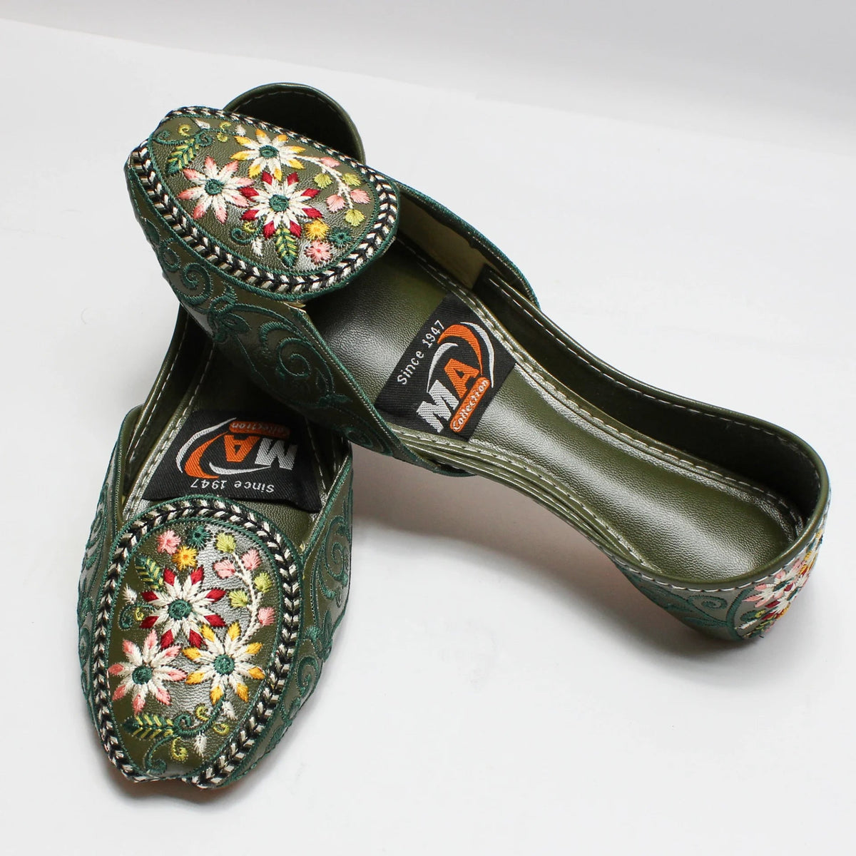 Embroidered Khussa Dark Green Colour