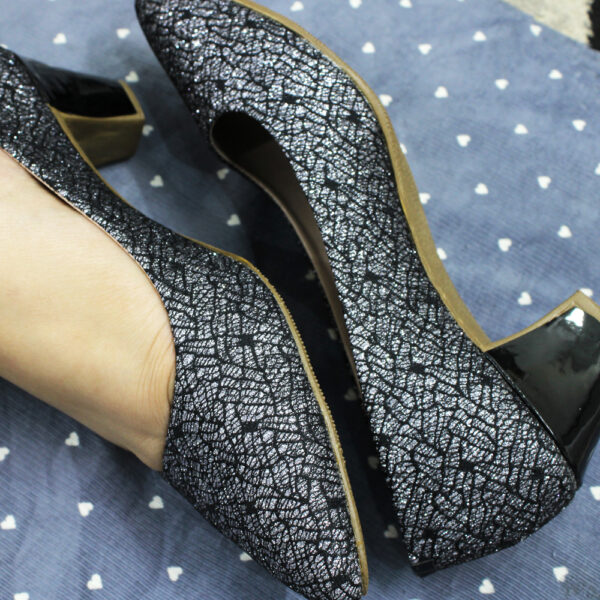 Cinderella Heel (Midnight Black)