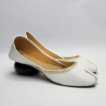 Rexene Khussa White