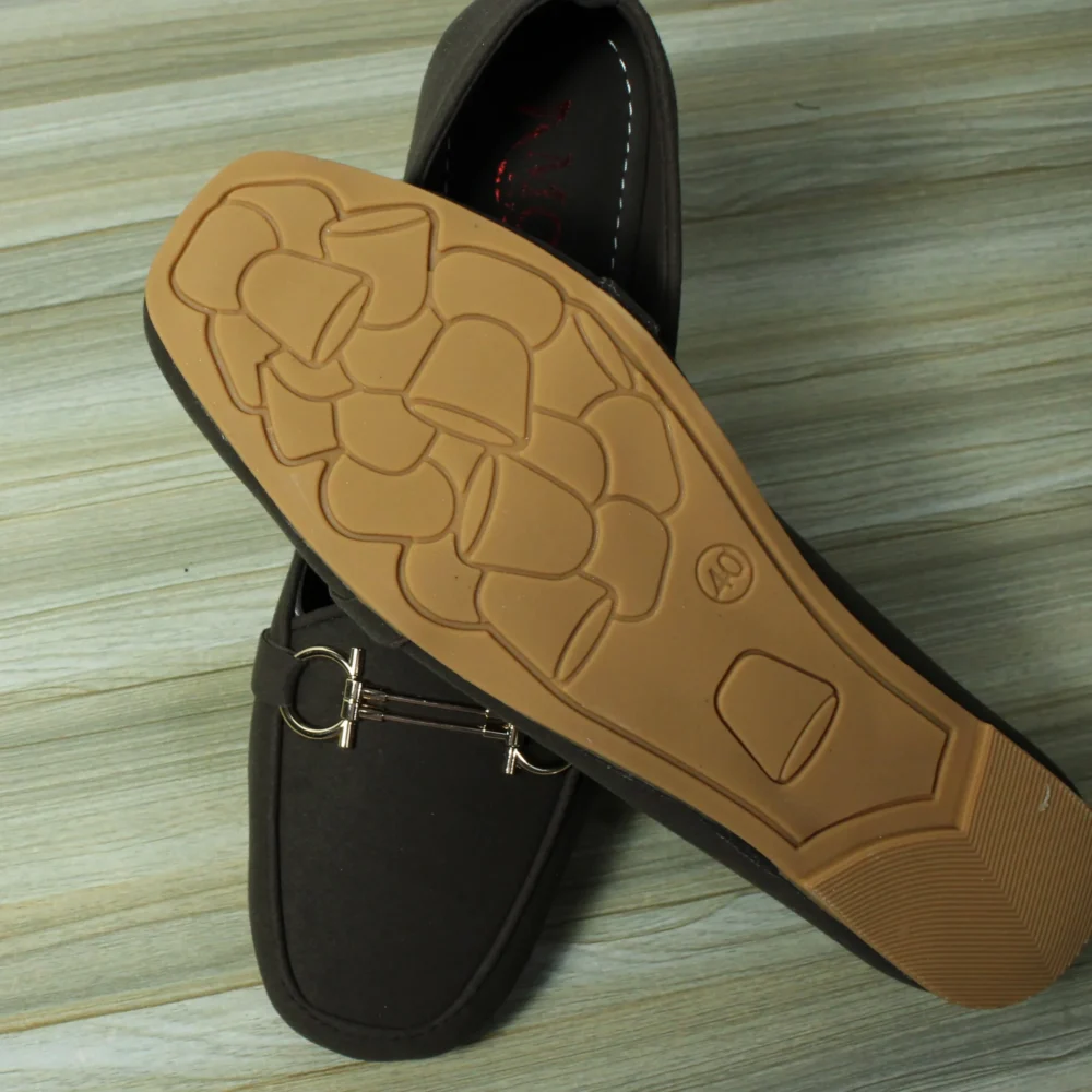 D Buckle Suede Loafer (Mud Borwn)