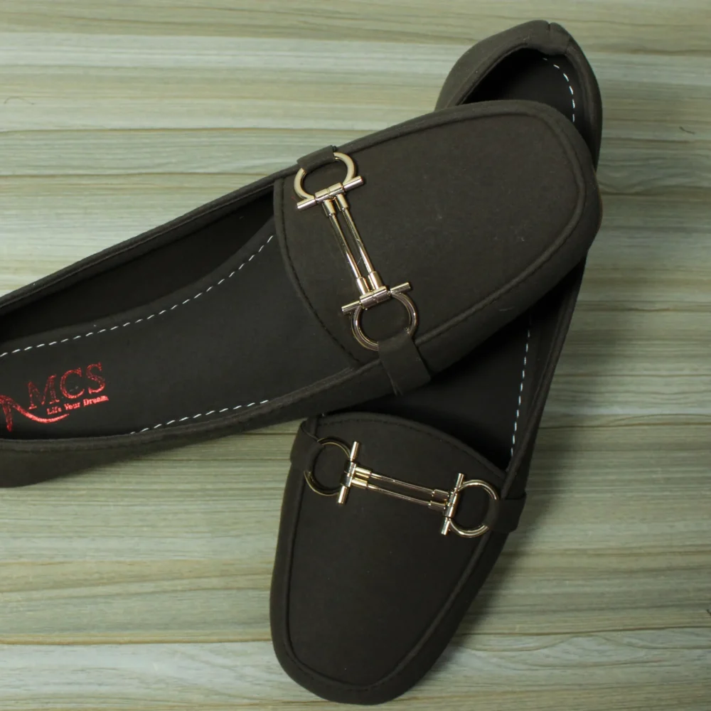 D Buckle Suede Loafer (Mud Borwn)