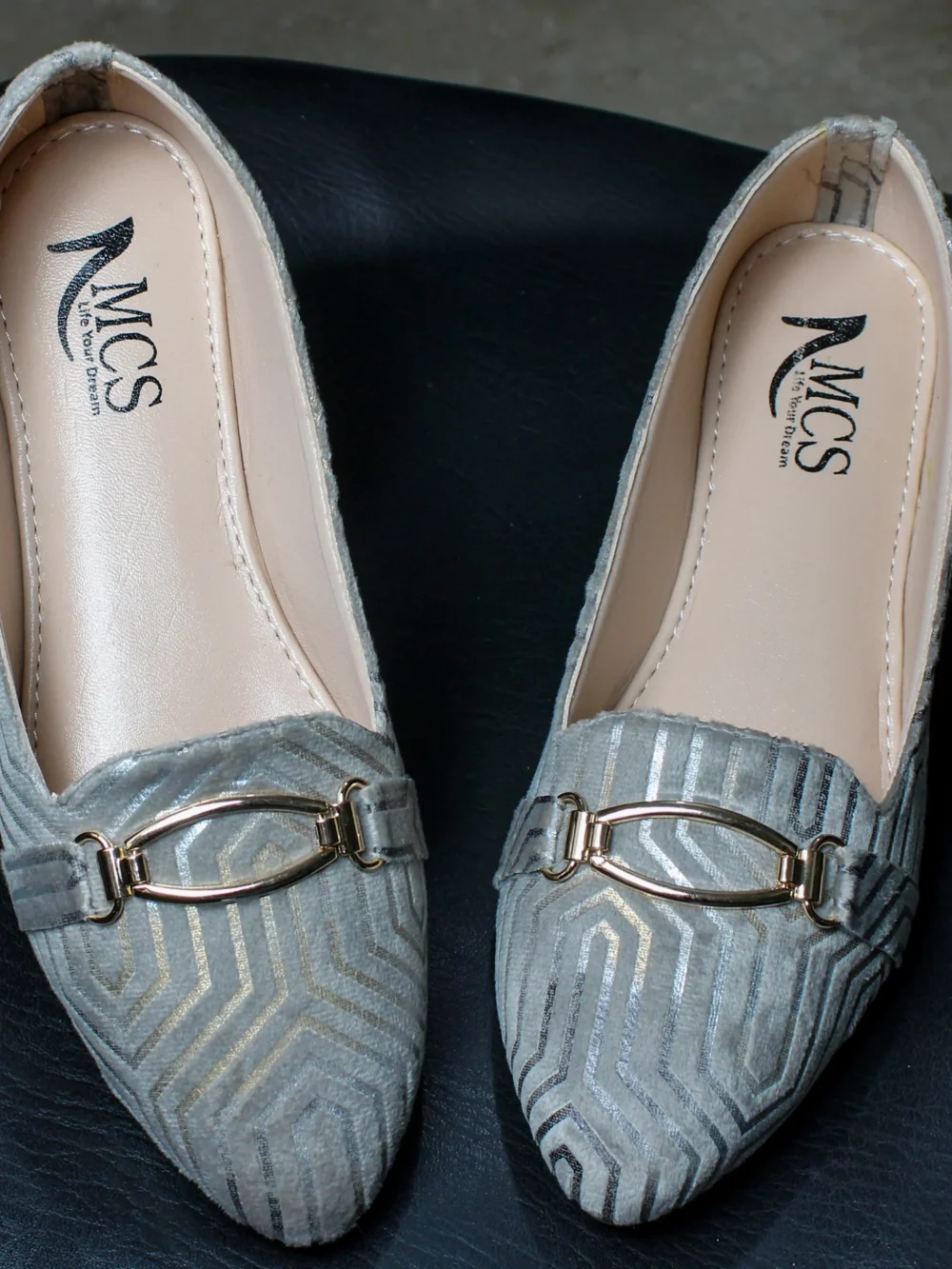 Streamy Gold Pumps (Dust Grey)
