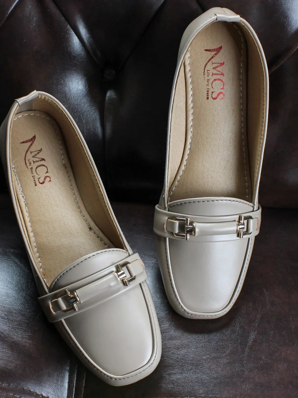 Brexa Collection Rexene Loafer (Beige)