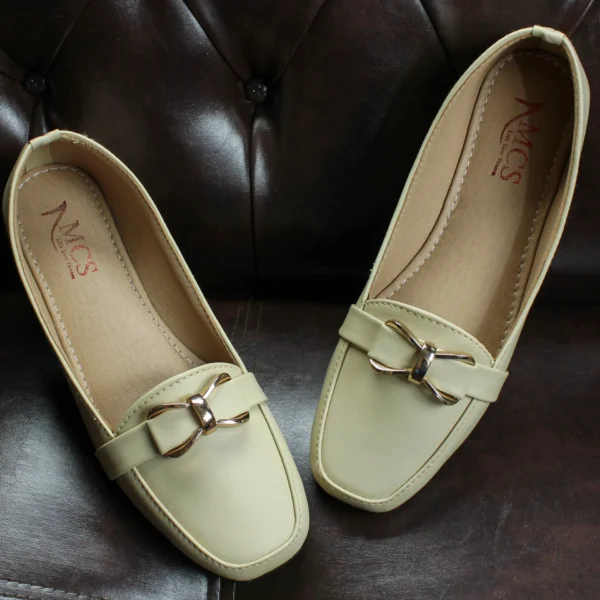 Malificent Collection Rexene Loafer (Lemon Tart)
