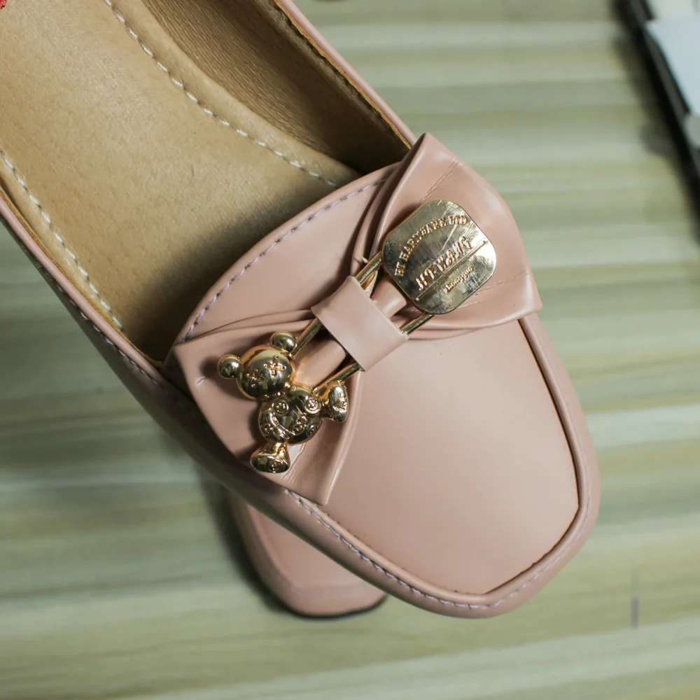 Bear Buckle Rexene Loafer (Pooh Pink)