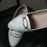 Streamy Gold Pumps (Pearl White)