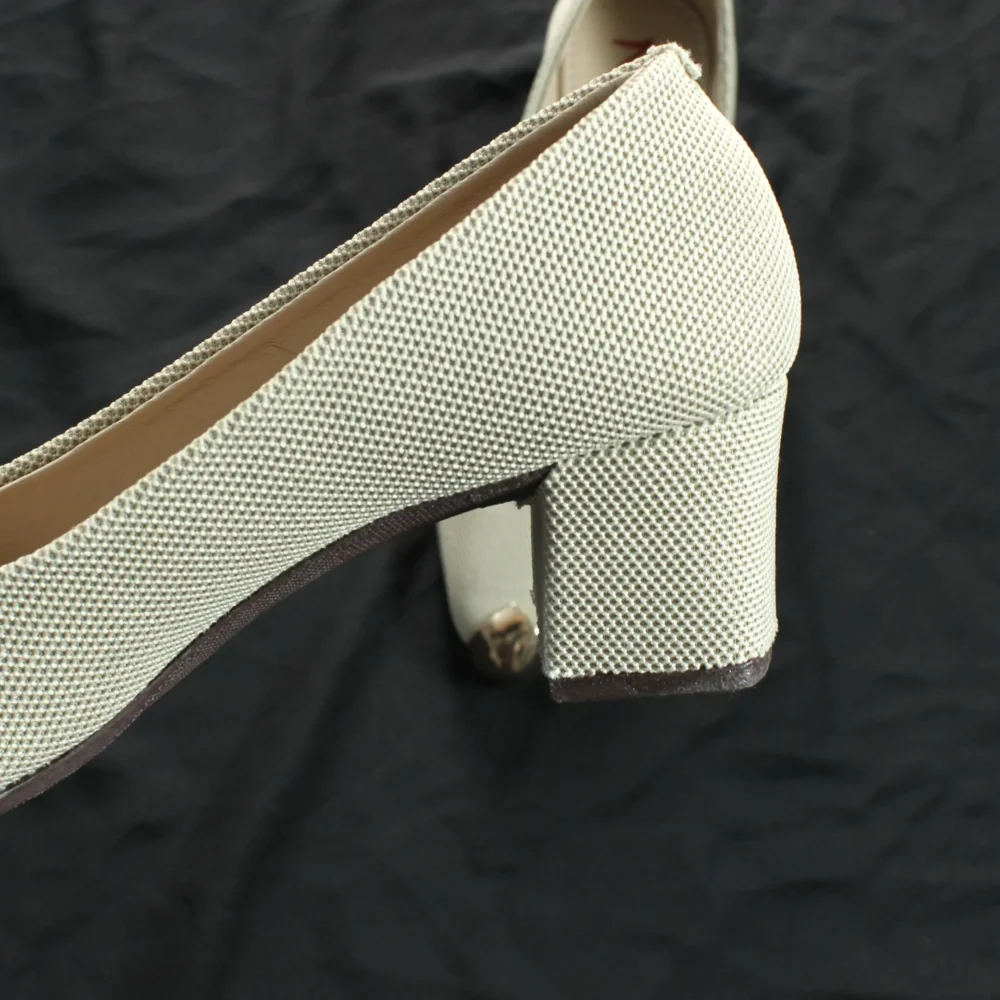 Jute Metal Toe Tip Court Shoe (Beige)
