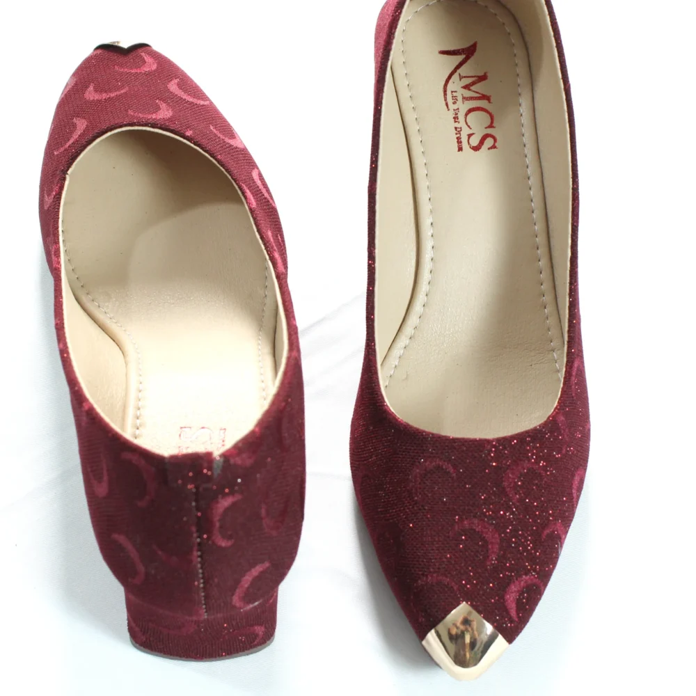 Moon Glitter Dust Court Shoe Metal Toe (Maroon)