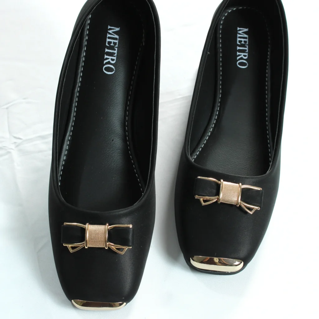 Metal Toe Tie Buckle (Black)
