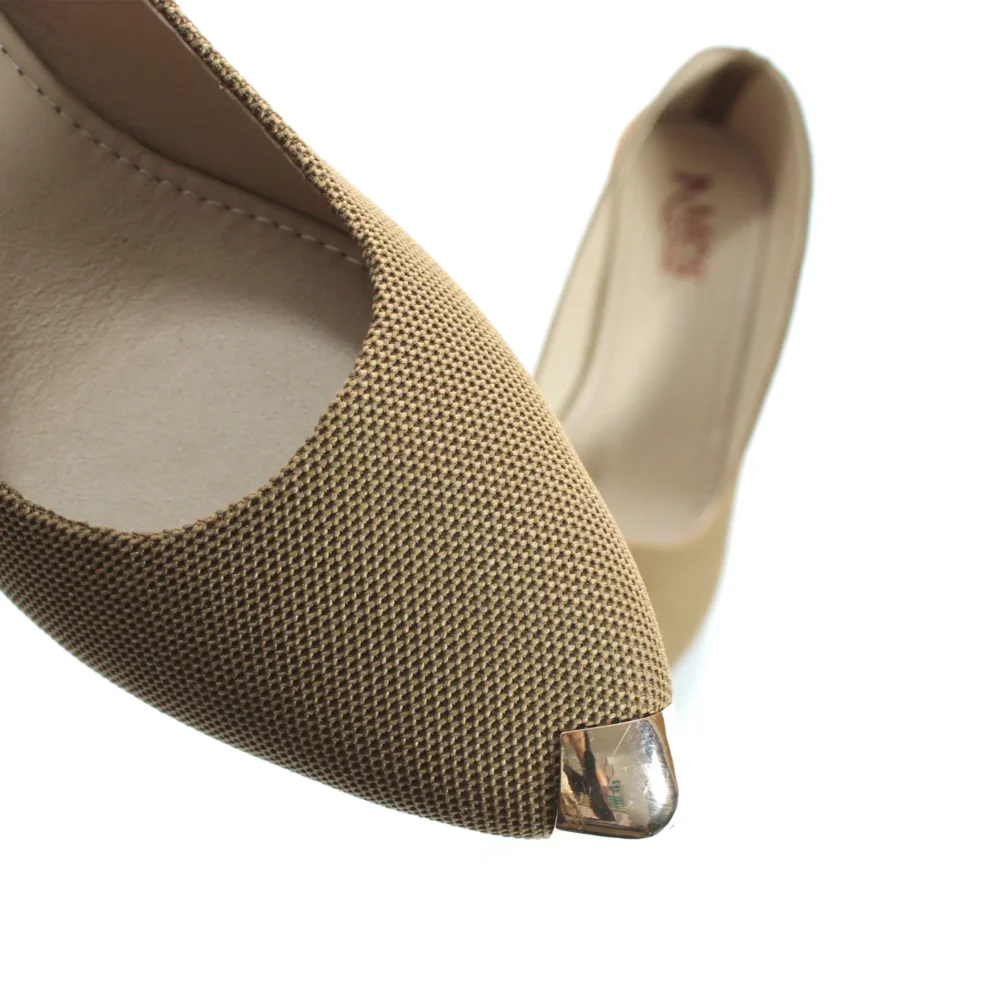 Jute Metal Toe Tip Court Shoe (Coffee Brown)