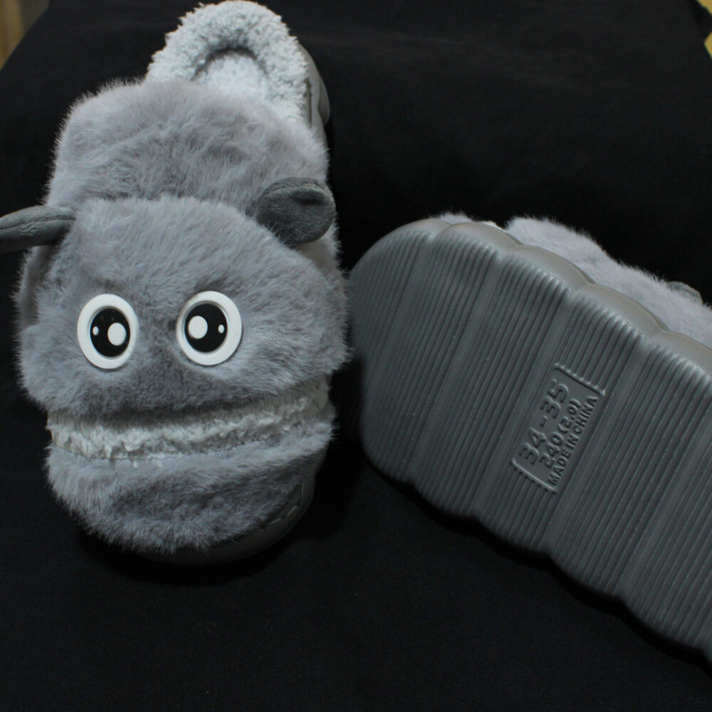 Fish Face Carpet Slipper 285