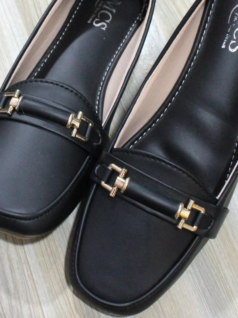 Brexa Collection Rexene Loafer (Black)