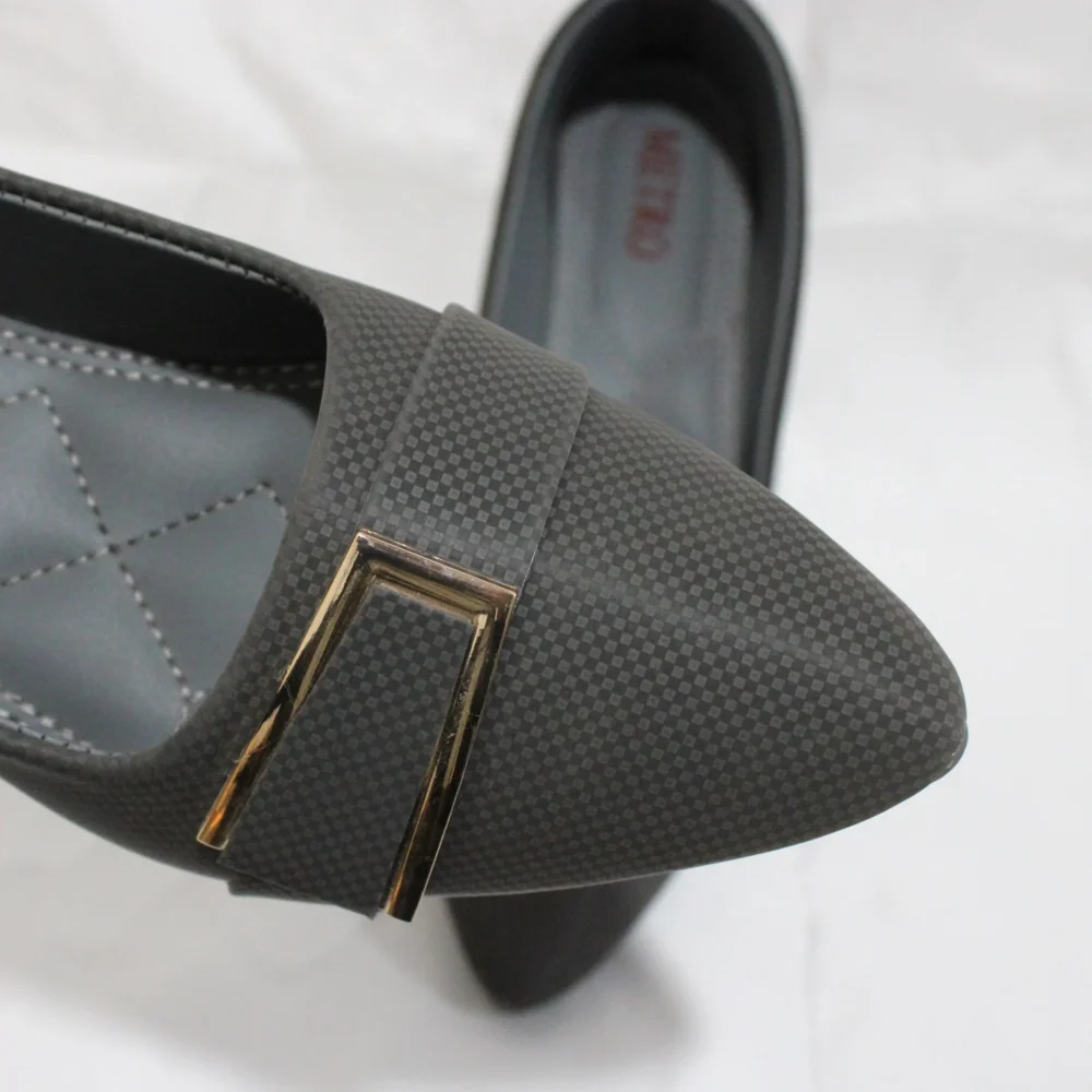 Pointed Pumps Article # 316