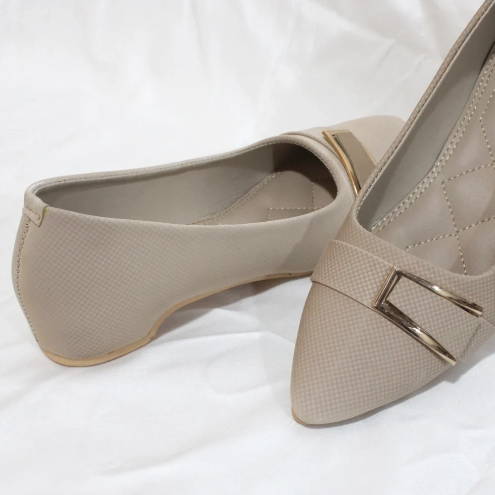Pointed Pumps Article # 317
