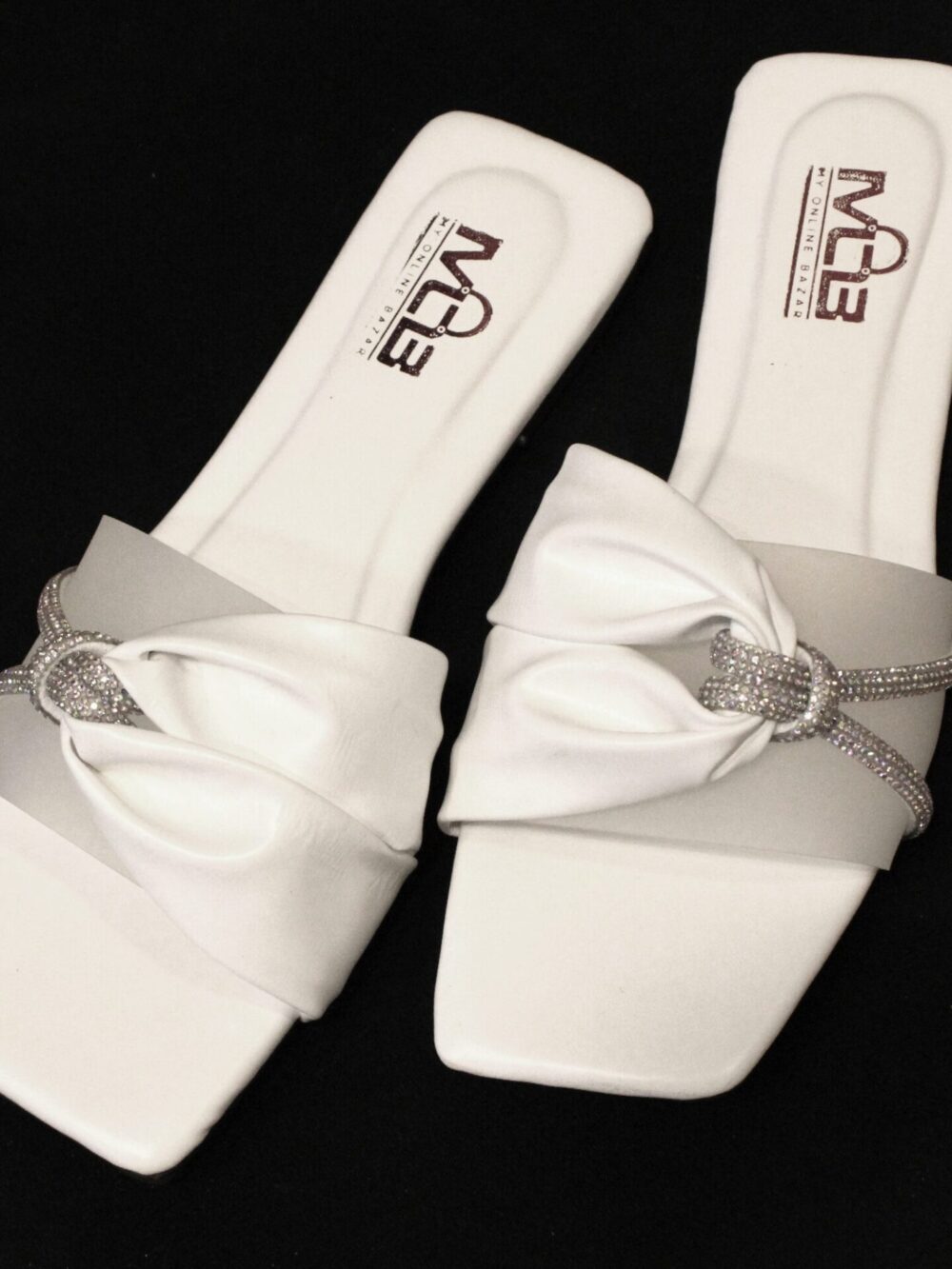 MOB Article 25414 (White)