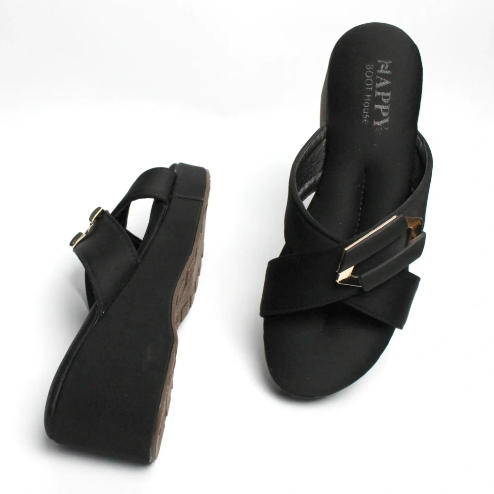 Matt Buckle Wedge