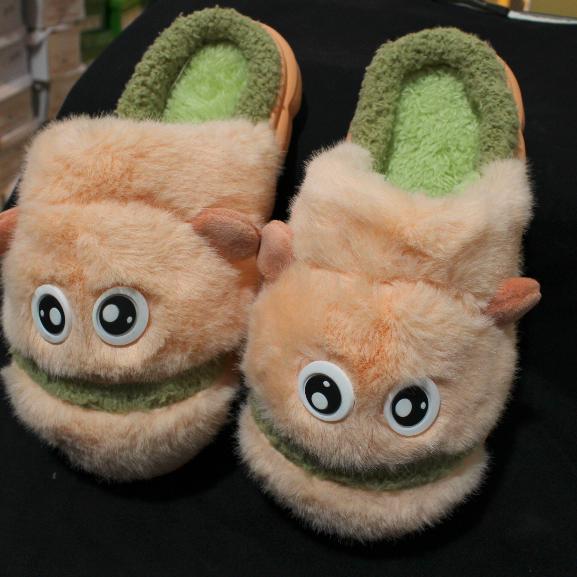 428_e183d24a-e525-4a91-bb85-b3e3c17e8e44-3 Fish Face Carpet Slipper 287 - MOB